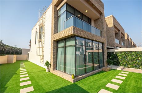 Luxurious 4-Bedroom Townhouse with City View in Jumeirah Village Circle